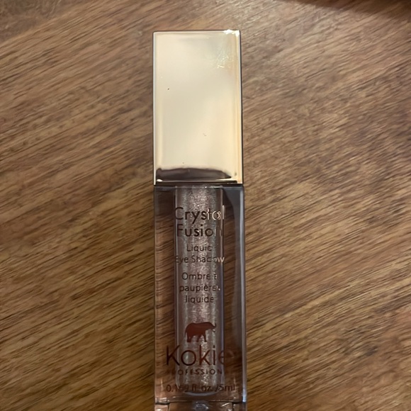 NWOT Ipsy makeup bag with samples - Picture 9 of 10